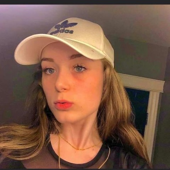 Meet your Posher, Amber - Picture 1 of 1